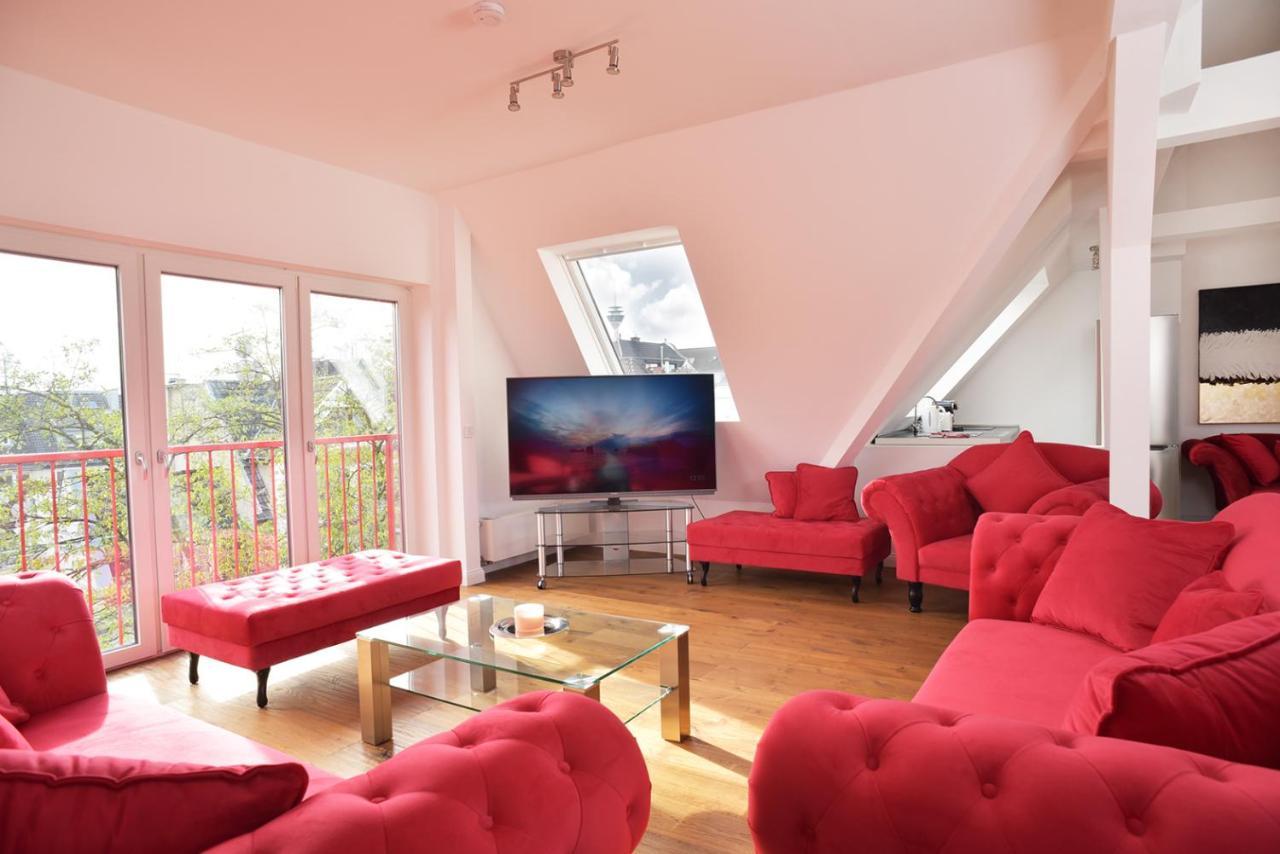 Victoria Boardinghouse Aparthotel Dusseldorf Bagian luar foto